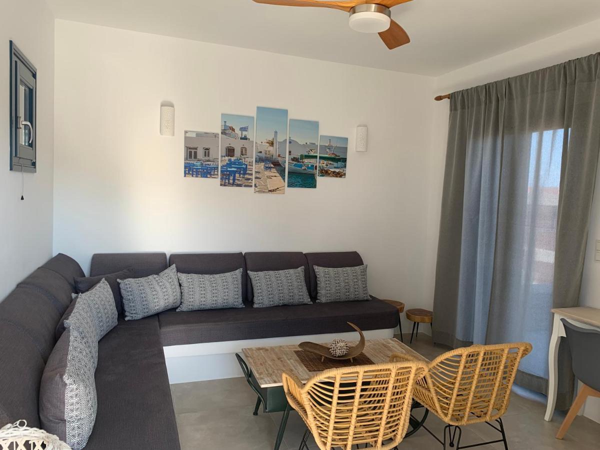 Paros-Memories-Neubau-Villen, Sportpool Aspro Chorio Экстерьер фото